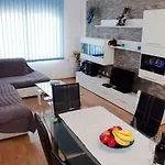 Sunset Apartment *