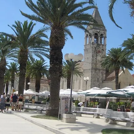 아파트 Sunset 트로기르