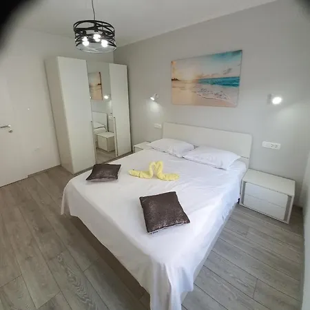 Sunset Διαμέρισμα Τρογκίρ